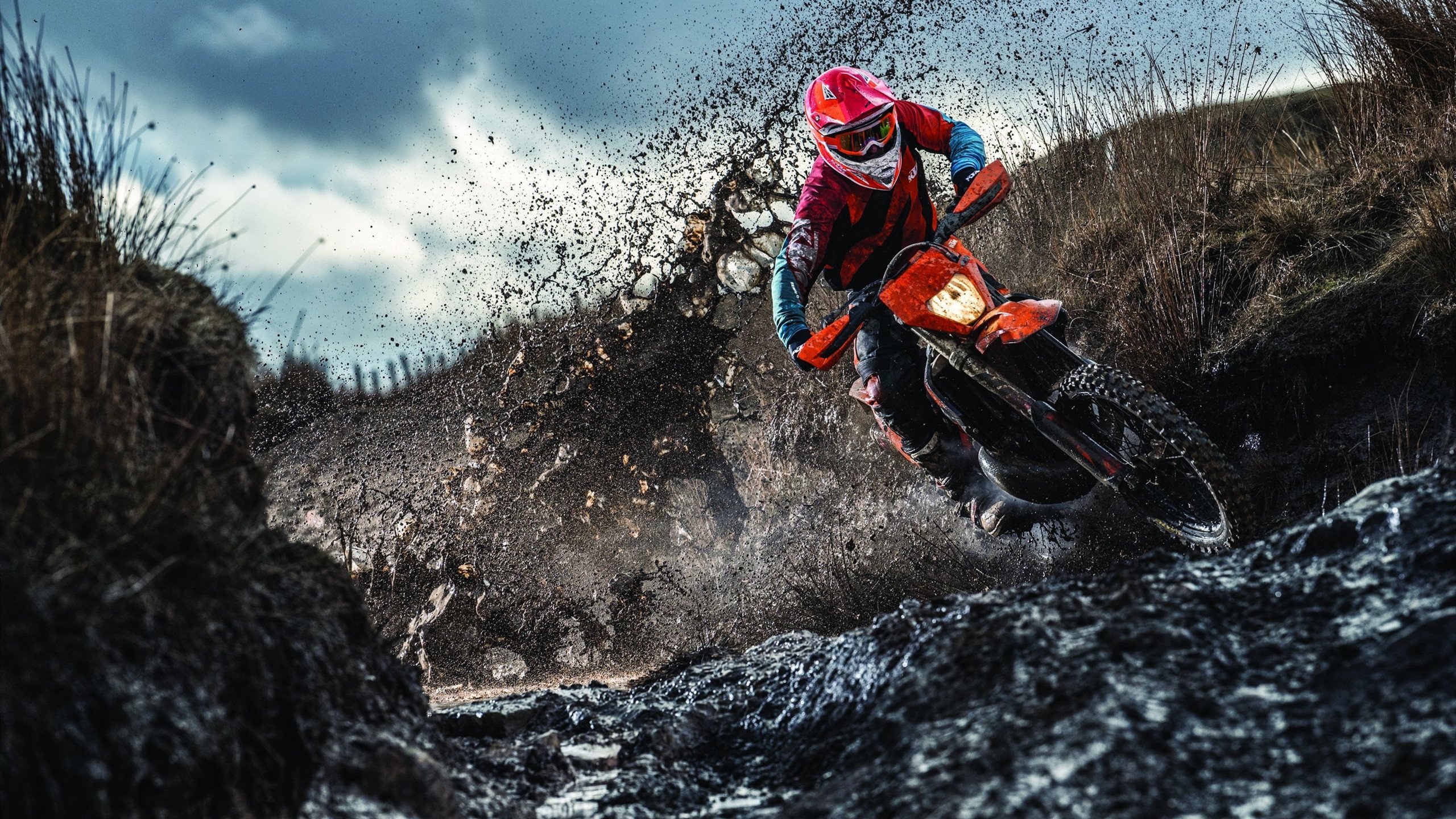 _勇士队外线火力全开，连续得分_，勇士队的